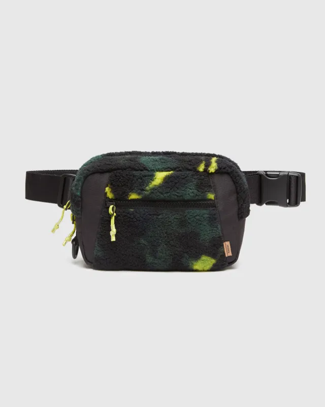Valdes Hip Pack sold by tentree