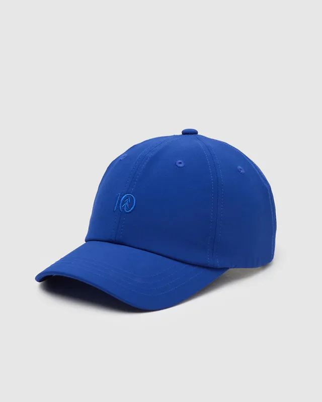 InMotion Peak Hat sold by tentree
