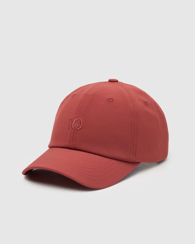 InMotion Peak Hat sold by tentree