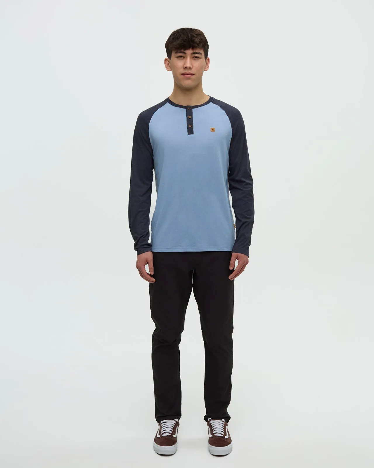 TreeBlend Baker Henley Longsleeve sold by tentree product image thumbnail 2