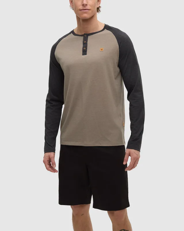 TreeBlend Baker Henley Longsleeve sold by tentree