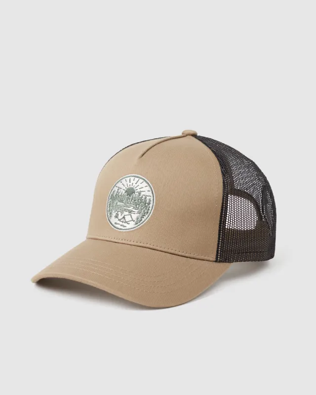 Outdoor Patch Altitude Hat sold by tentree