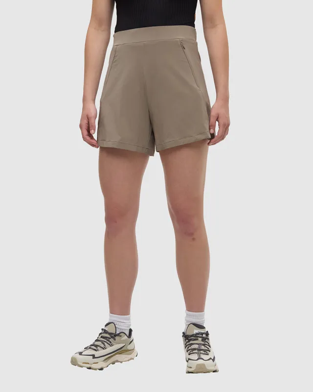 Solstice Short made by tentree