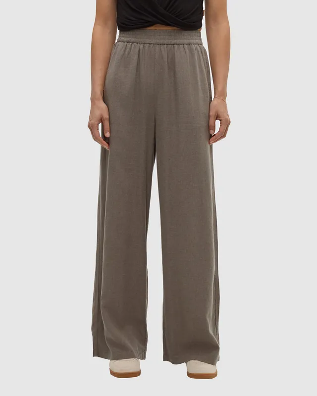 Hemp Kaslo Pant sold by tentree