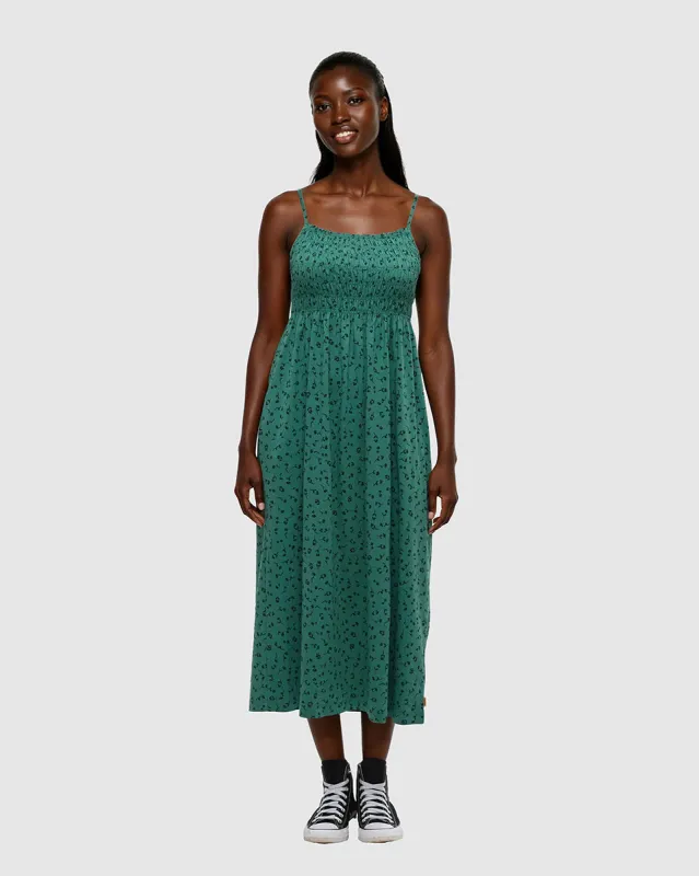 Driftwood Dress made by tentree