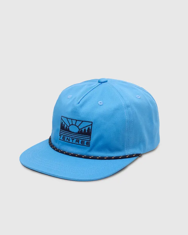 Weekend Away Apex Hat made by tentree