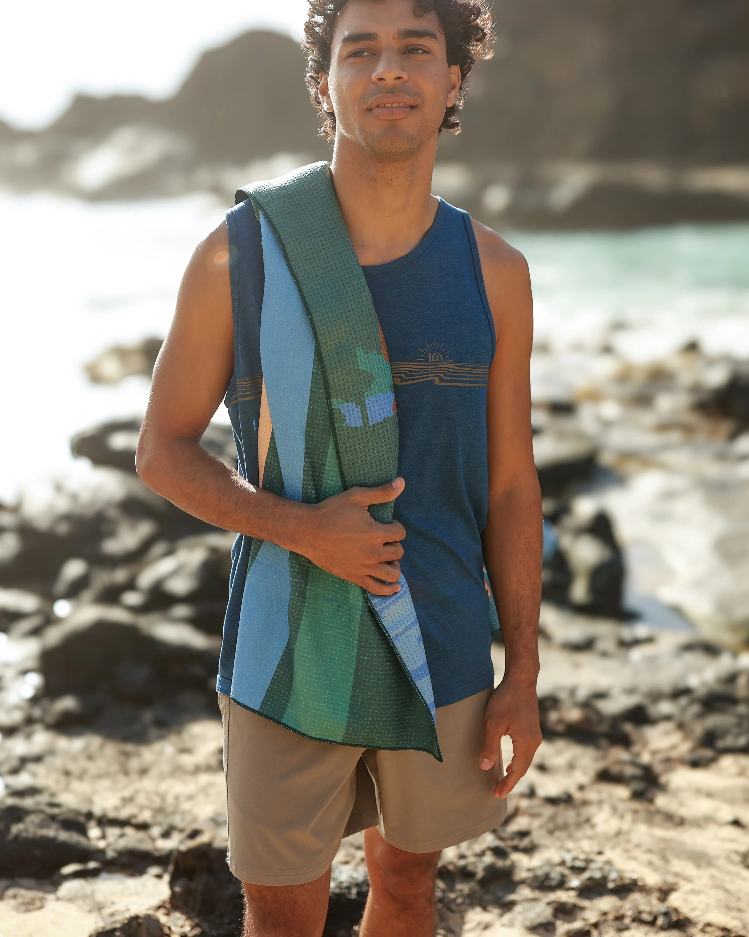 Weekend Wave Tank sold by tentree product image thumbnail 5