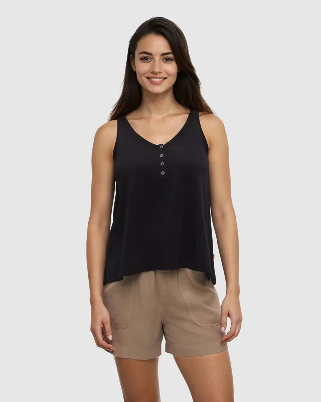 Selwyn Tank made by tentree