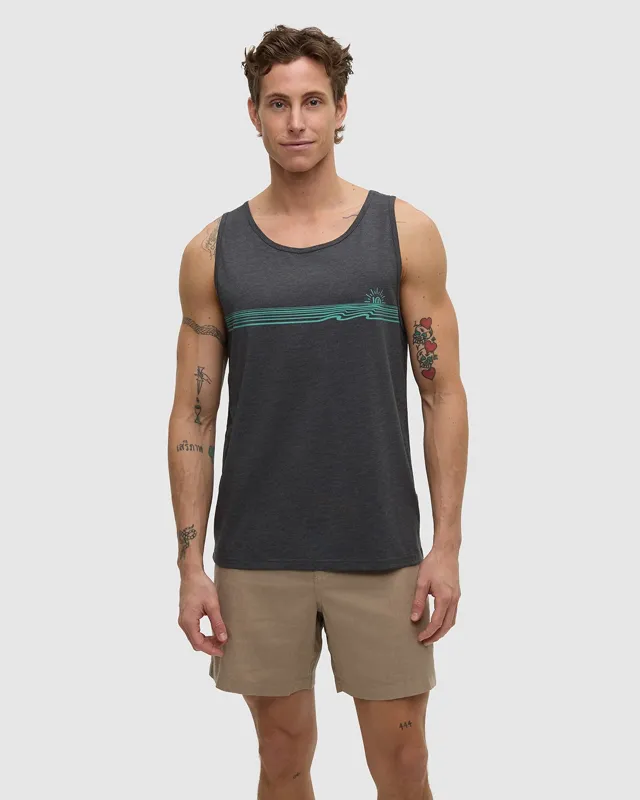 Weekend Wave Tank made by tentree