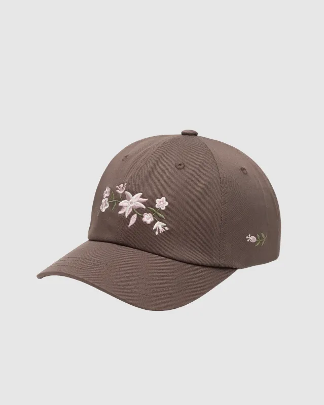 Vine Floral Peak Hat made by tentree