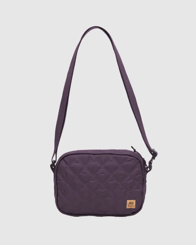 Mackenzie Quilted Bag made by tentree