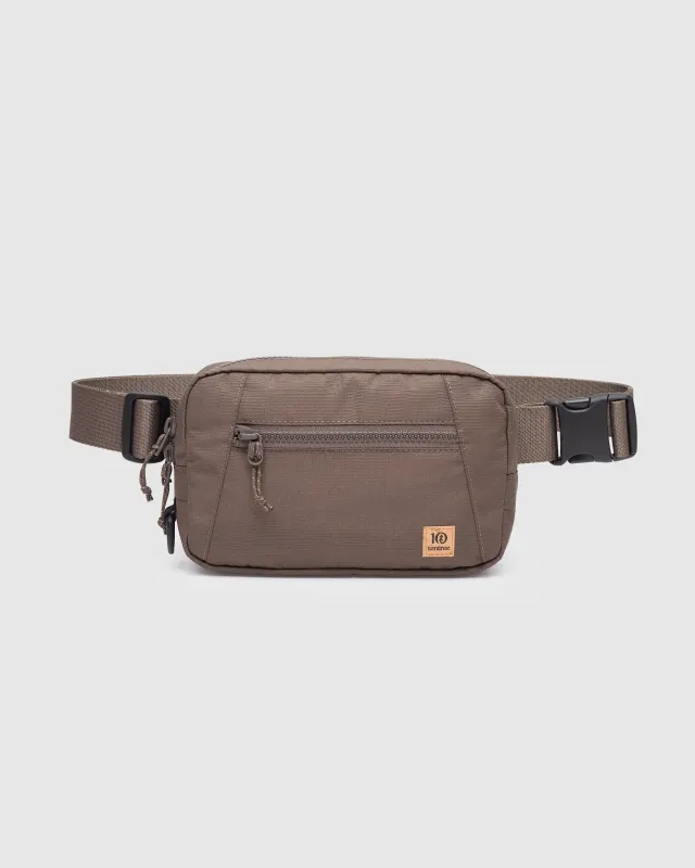Valdes Hip Pack made by tentree