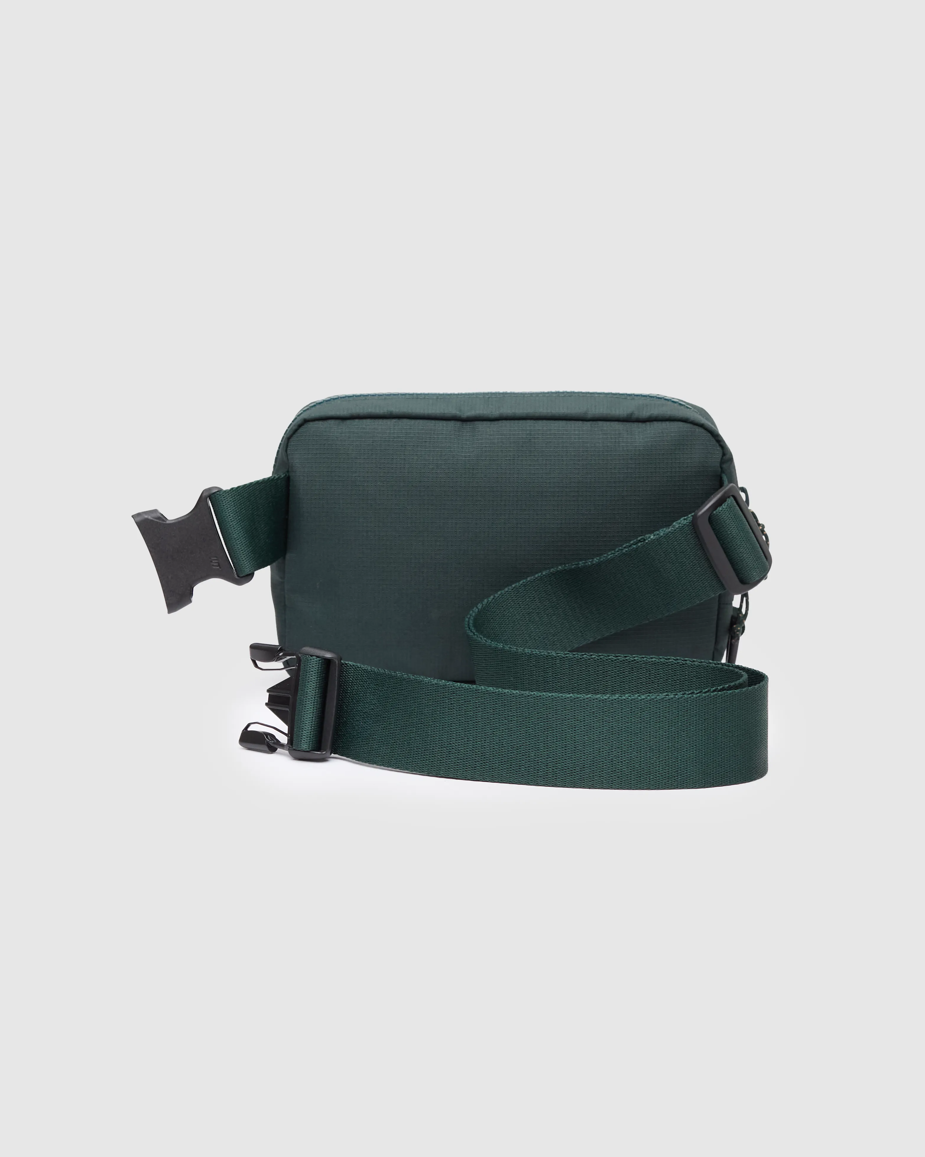 Valdes Hip Pack sold by tentree product image thumbnail 3