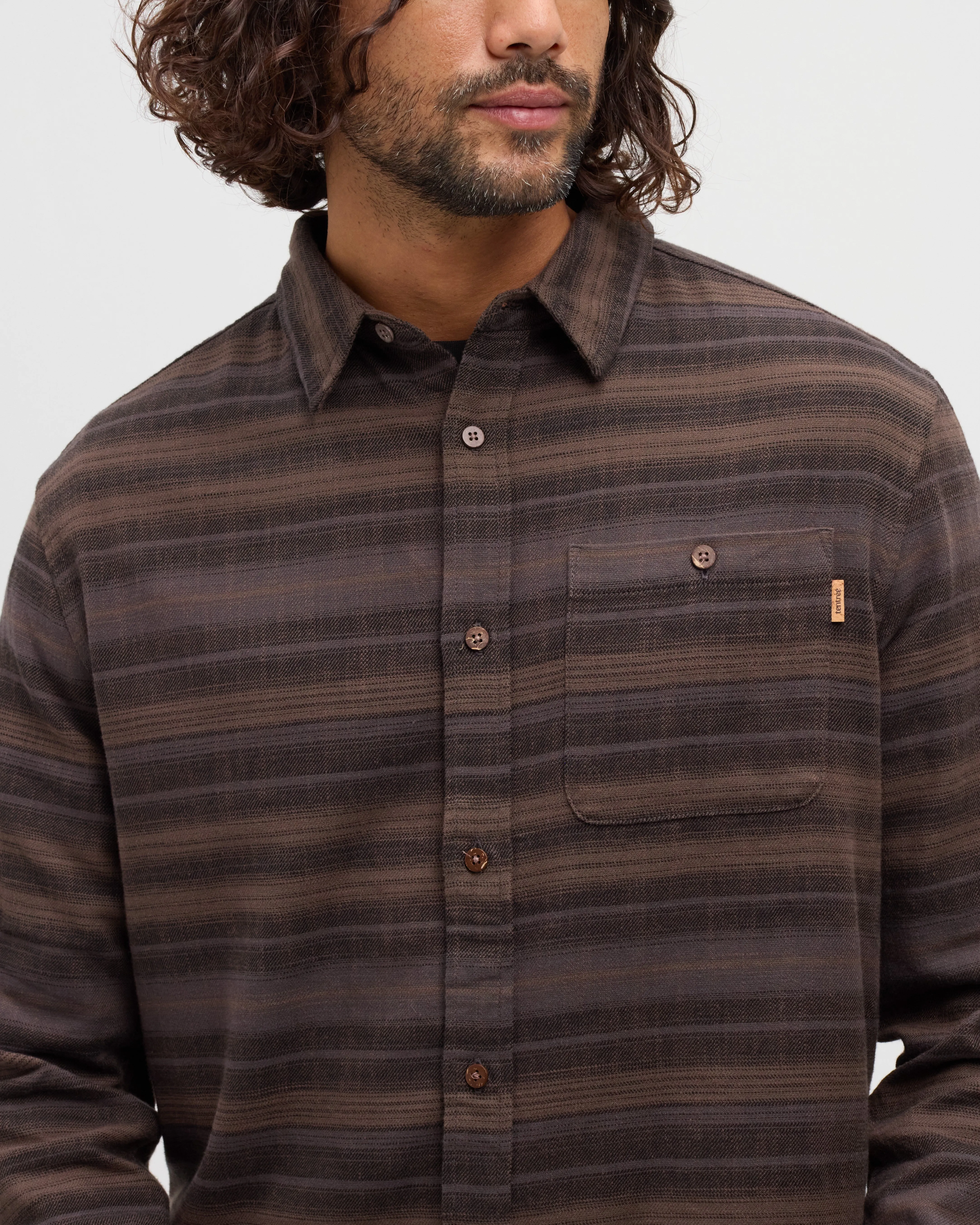 Stretch Forest Shirt sold by tentree product image thumbnail 4