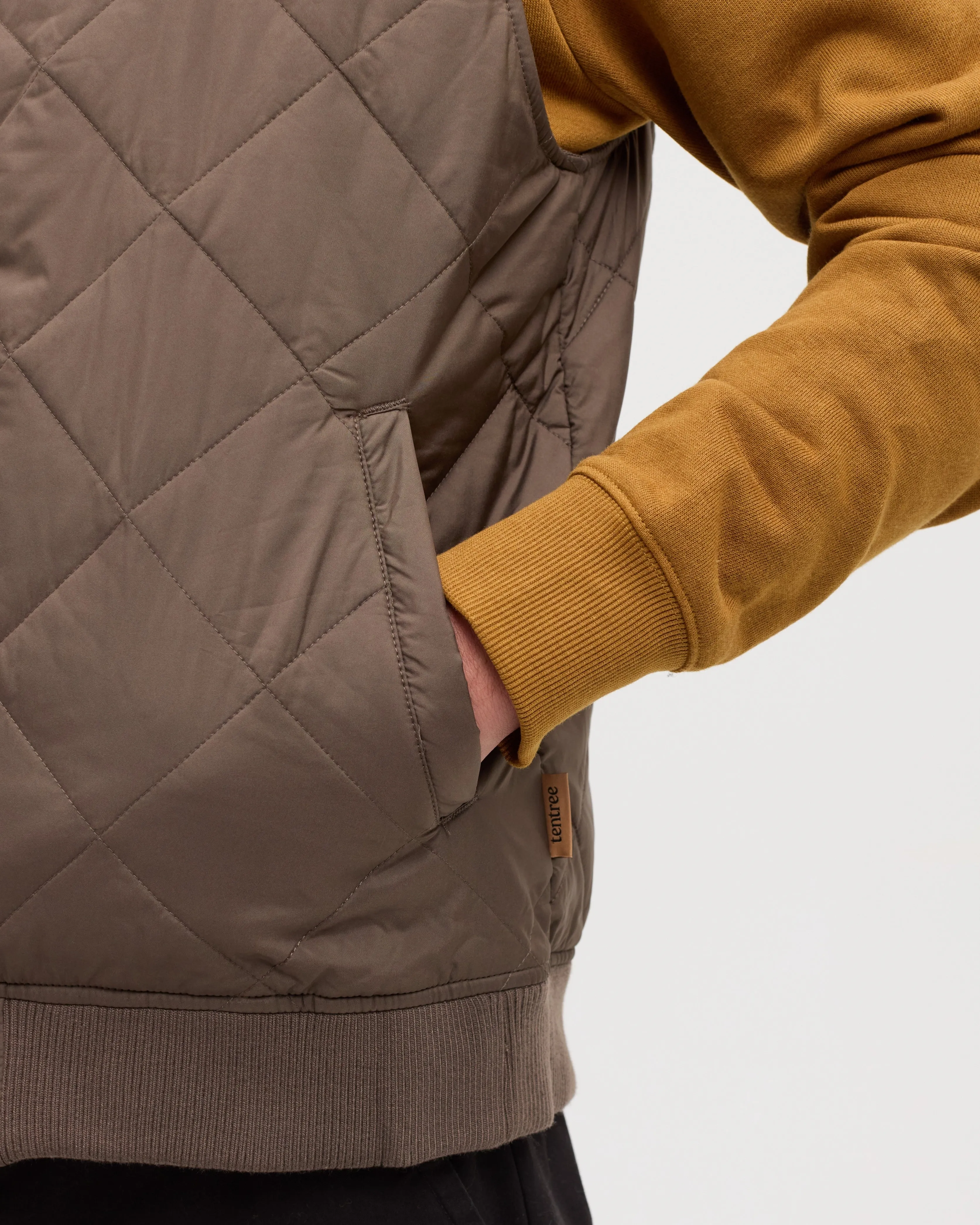Joffre Vest sold by tentree product image thumbnail 3