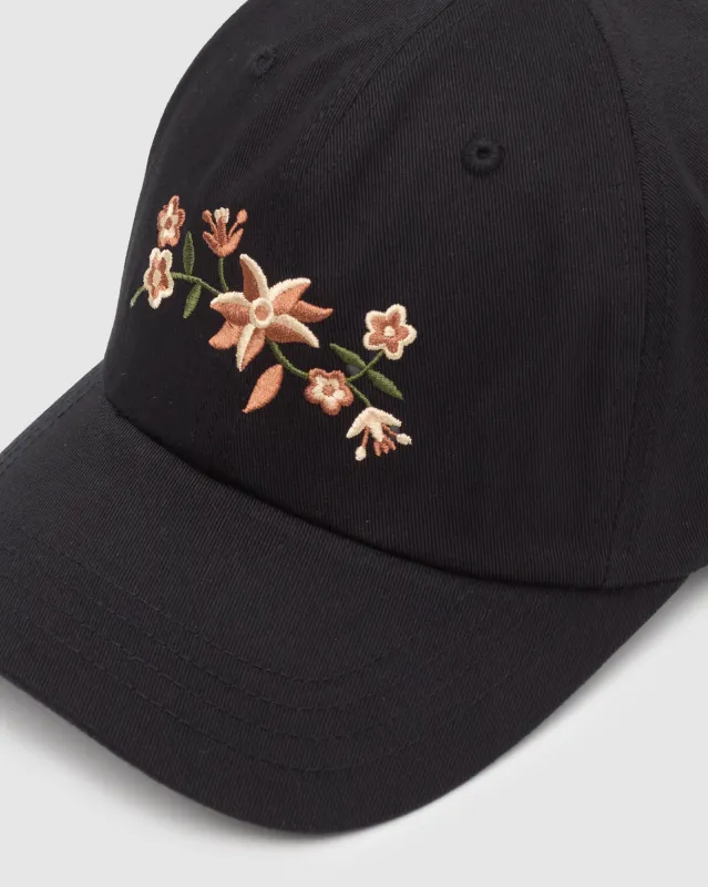 Vine Floral Peak Hat made by tentree