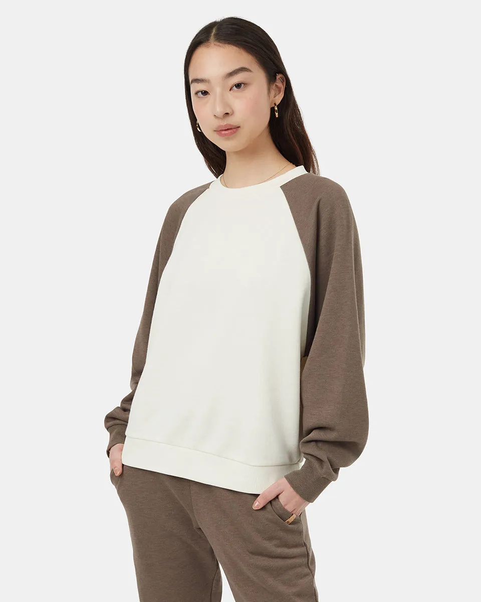 TreeFleece Oversized Raglan Crew sold by tentree product image thumbnail 2