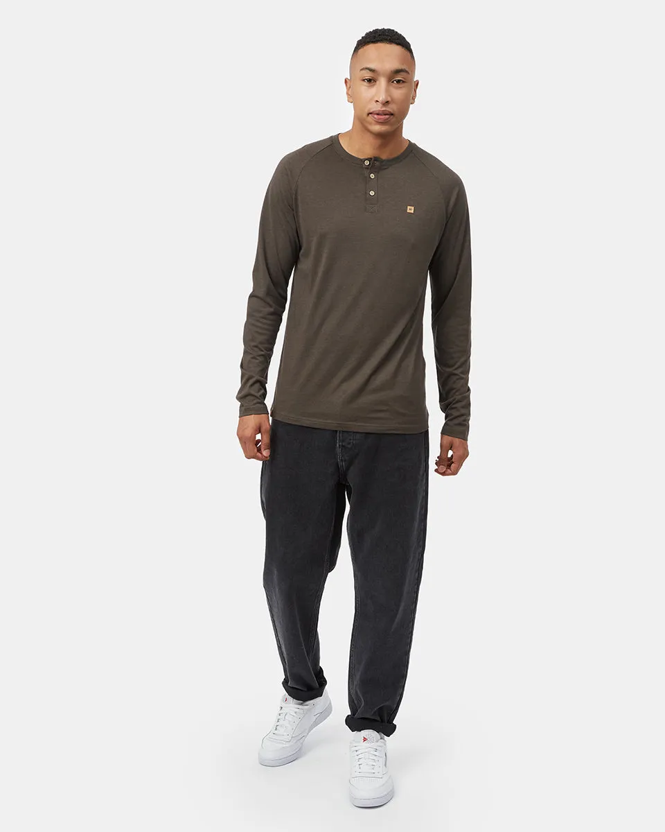 TreeBlend Baker Henley Longsleeve sold by tentree