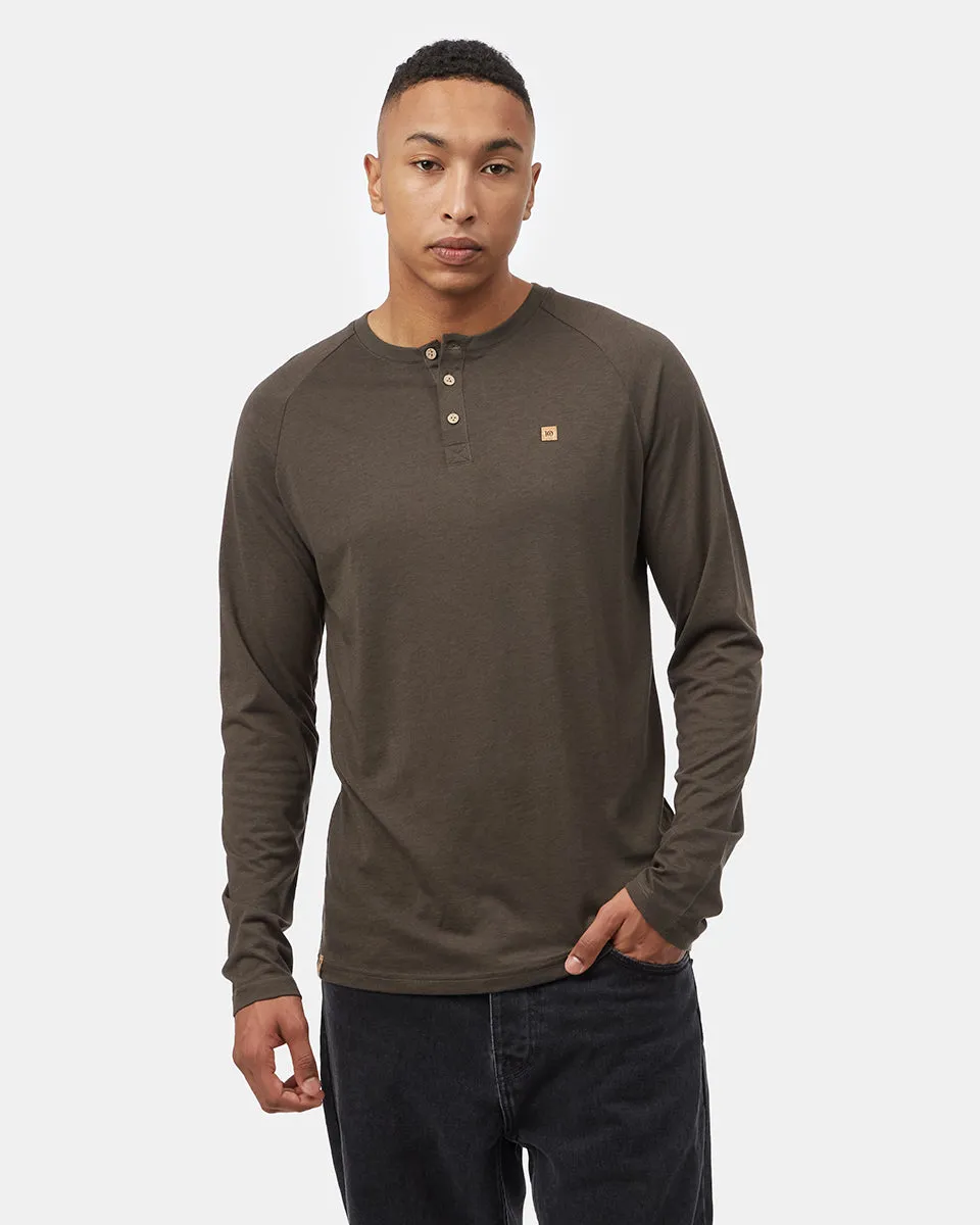TreeBlend Baker Henley Longsleeve sold by tentree product image thumbnail 2