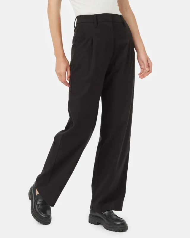 Soft EcoTwill Pleat Front Pant sold by tentree