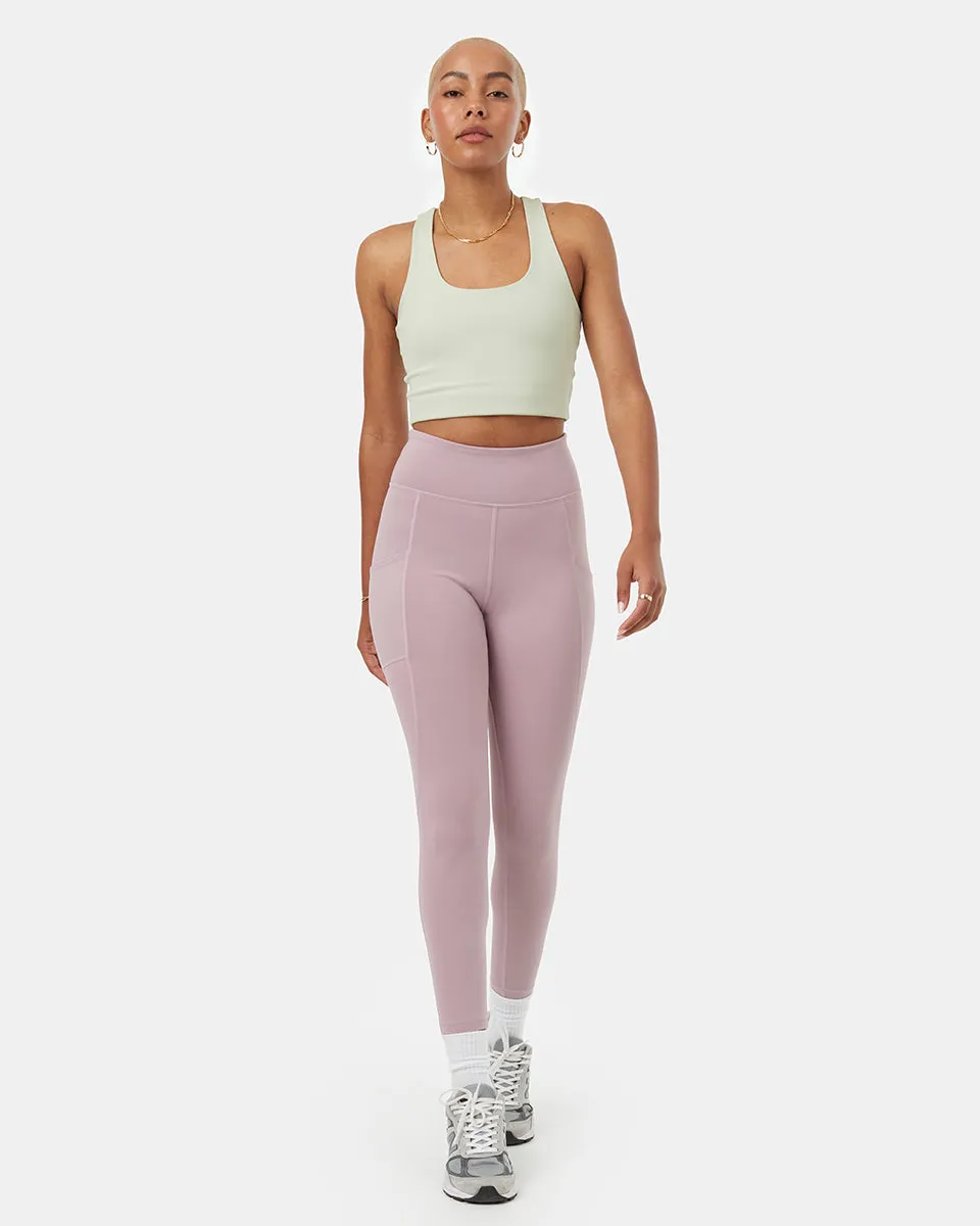 inMotion 7/8 Pocket Legging sold by tentree product image thumbnail 2