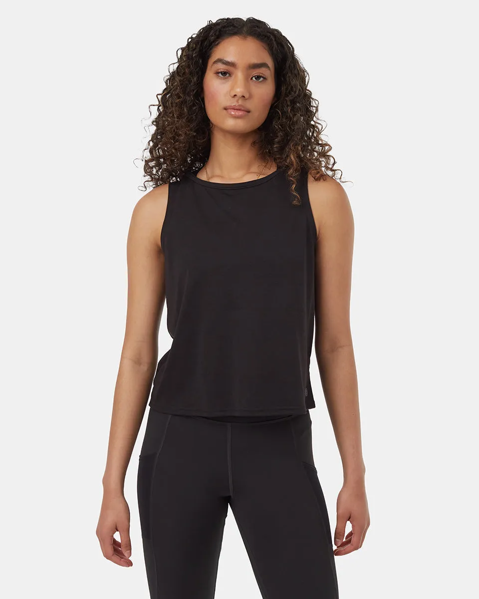 inMotion Open Back Tank sold by tentree product image thumbnail 2