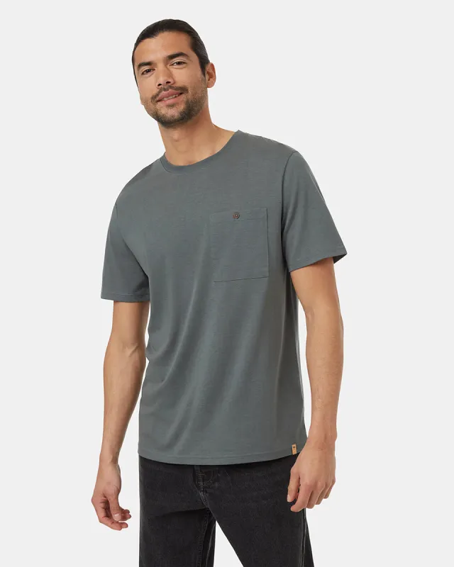 TreeBlend Button Pocket T-Shirt sold by tentree