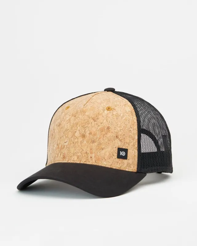 Cork Panel Altitude Hat made by tentree