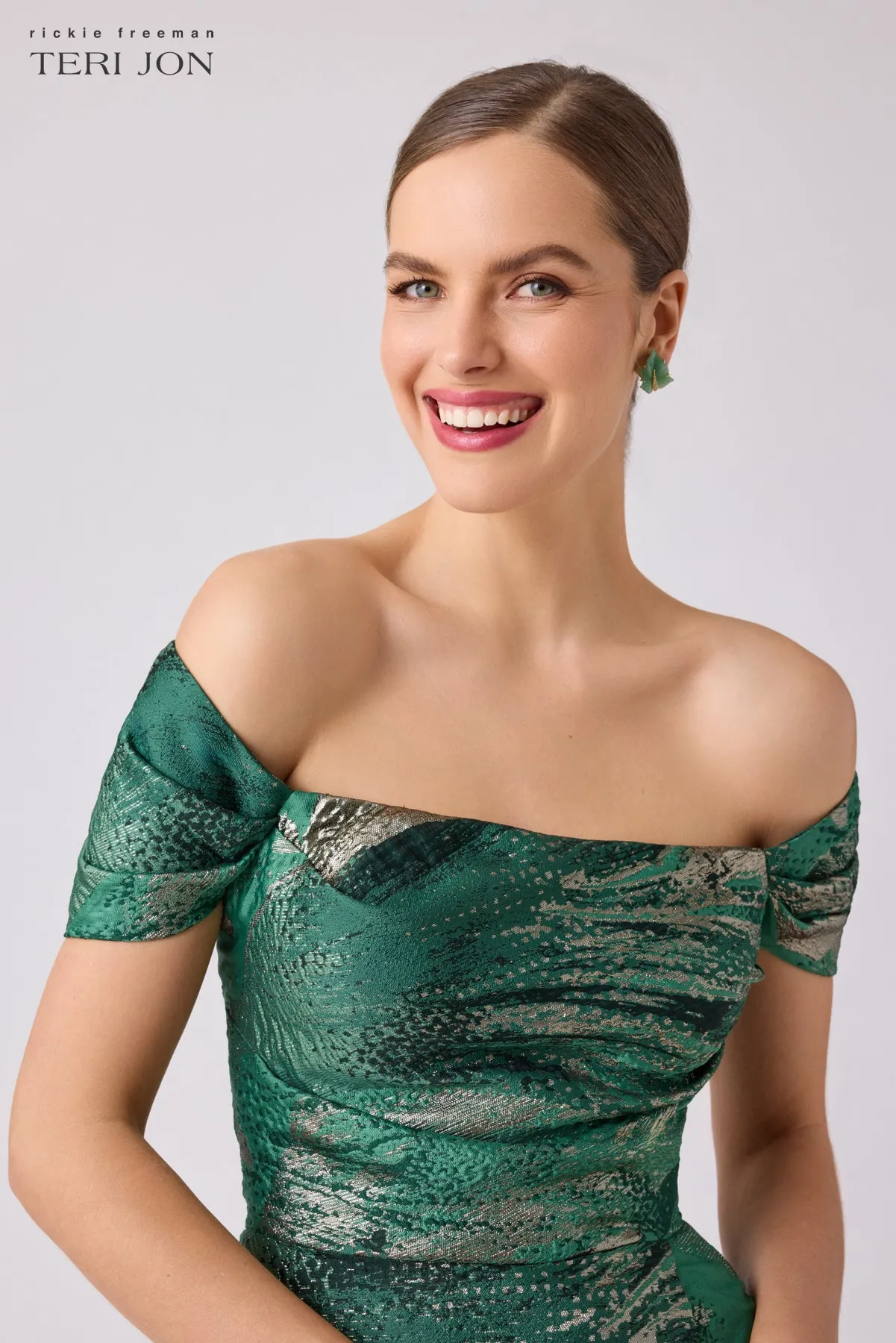 Metallic Leaf Formal A-Line Evening Dress sold by Teri Jon product image thumbnail 5