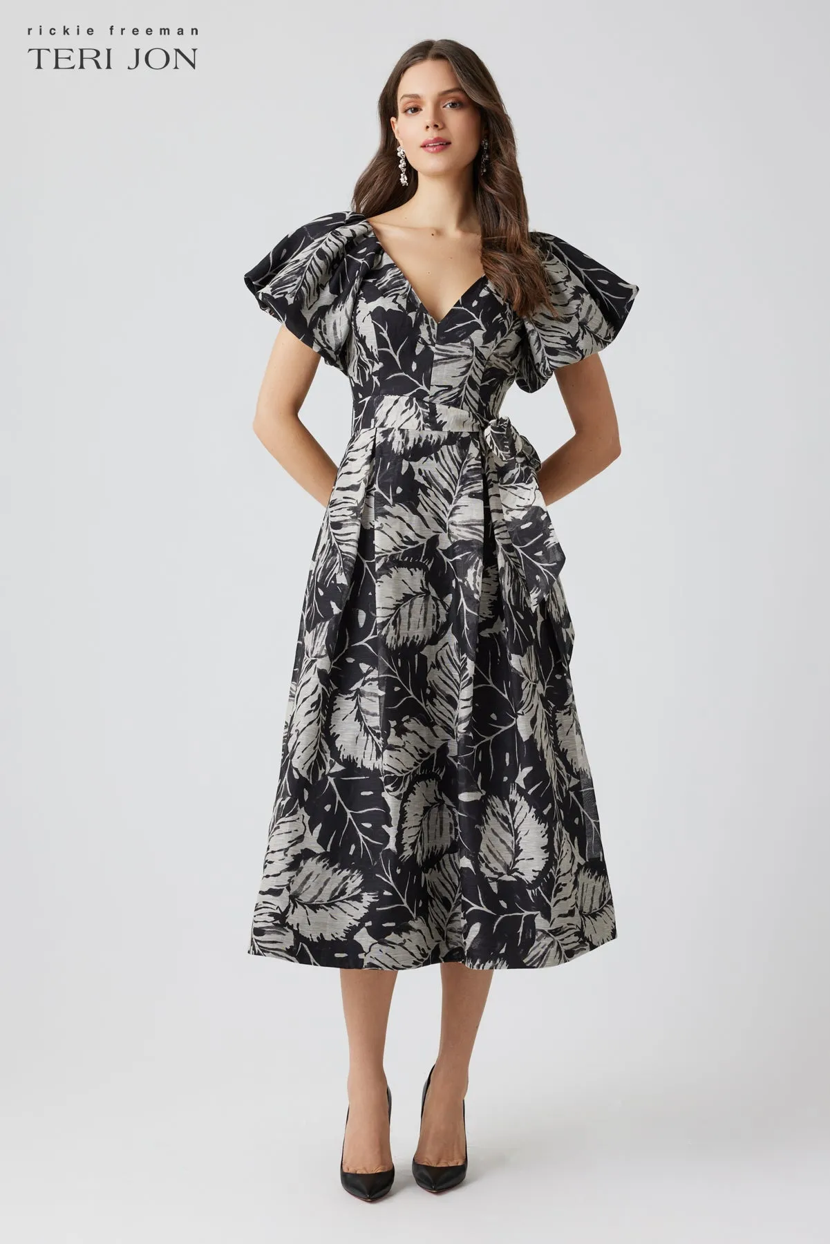 Linen V Neck Puff Sleeve Dress sold by Teri Jon product image thumbnail 2