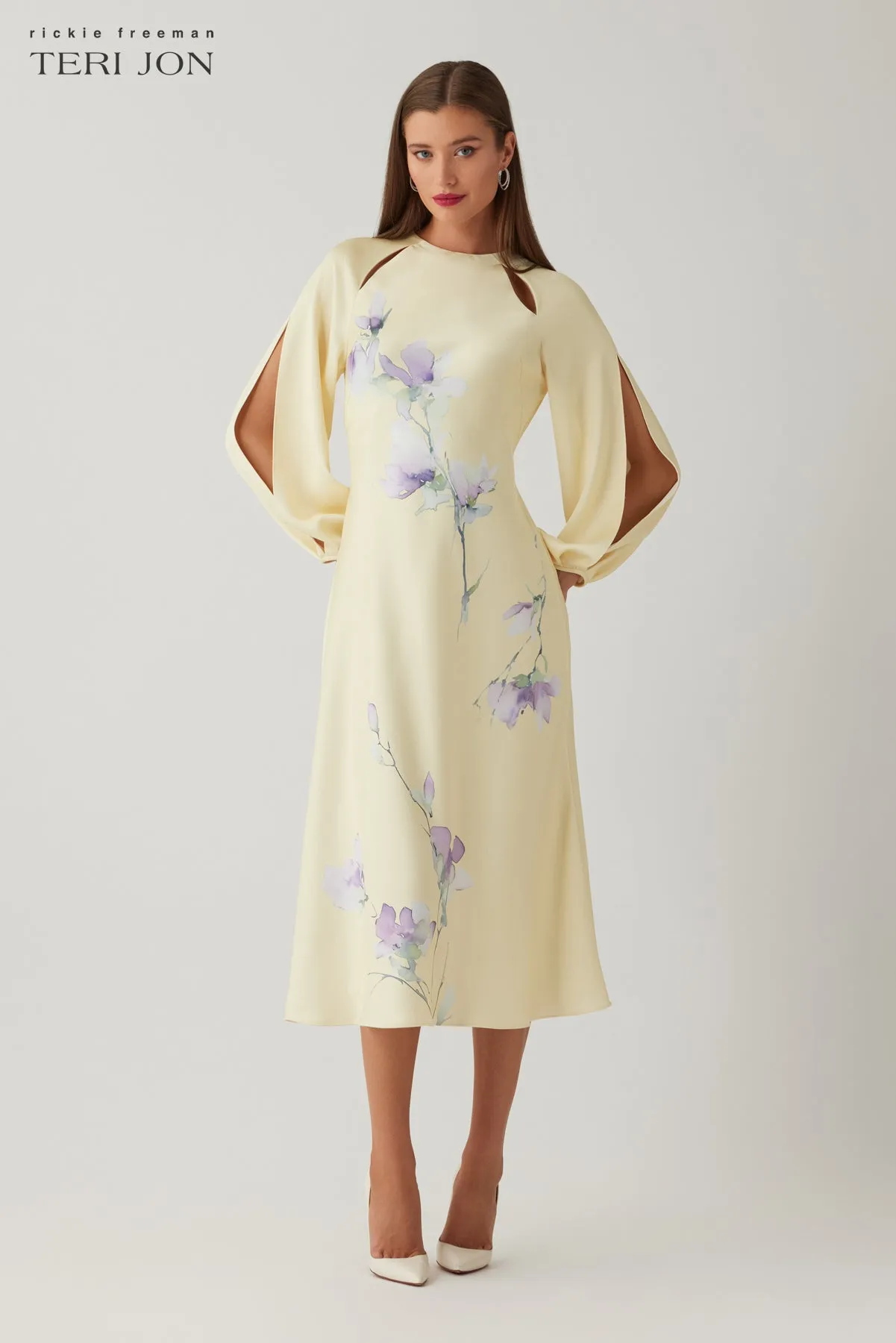 Crepe Back Satin Slit Long-Sleeve Floral Print Dress sold by Teri Jon product image thumbnail 2