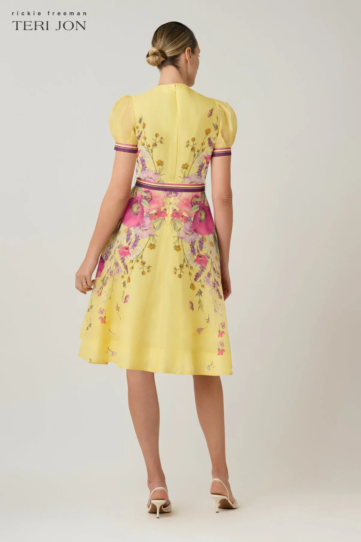Silk Linen Short Sleeve Placed Floral Print Dress sold by Teri Jon product image thumbnail 4