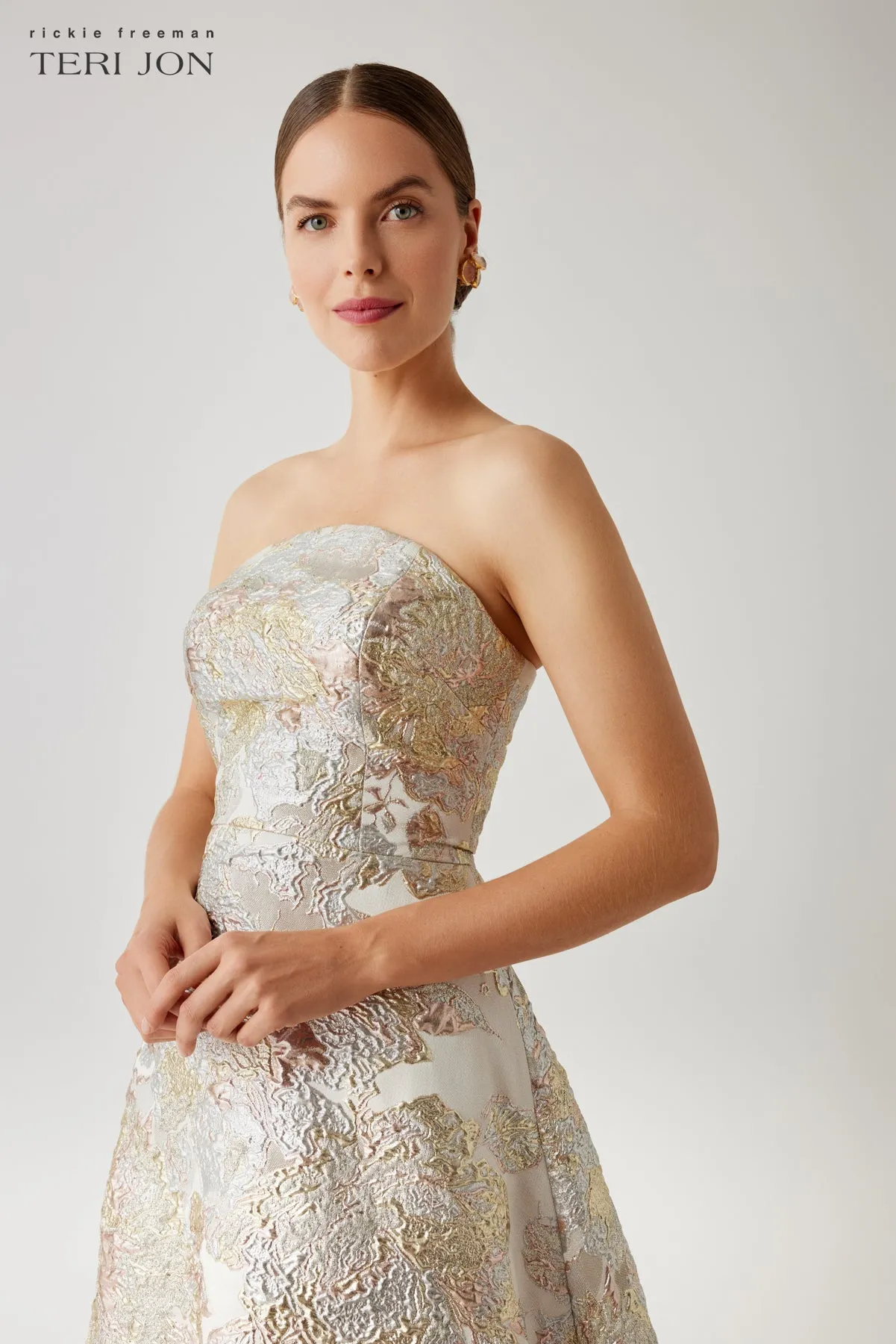 Metallic Jacquard A Line Skirt Gown sold by Teri Jon product image thumbnail 4