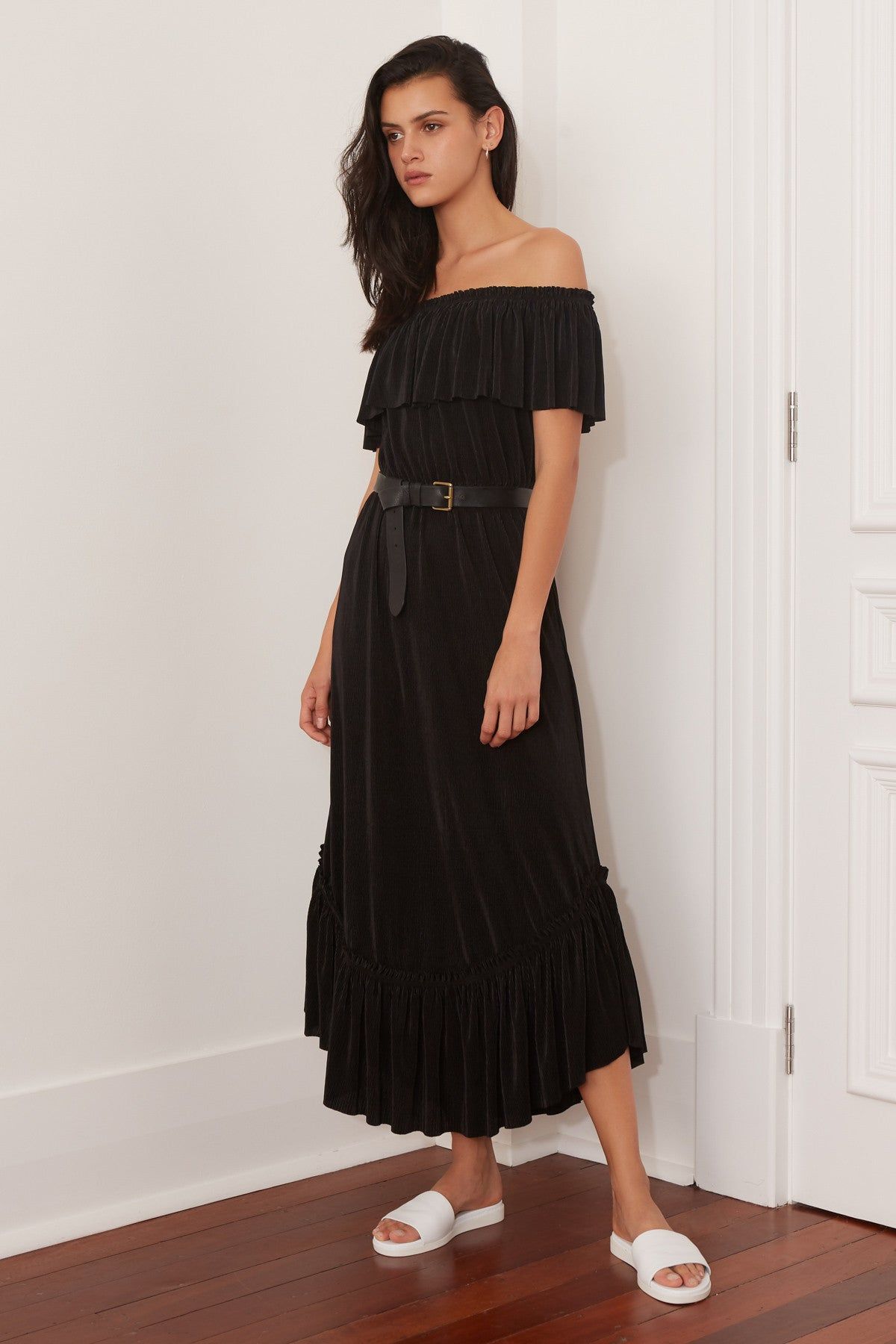 RELATIVITY MAXI DRESS black sold by The Fifth Label product image thumbnail 2