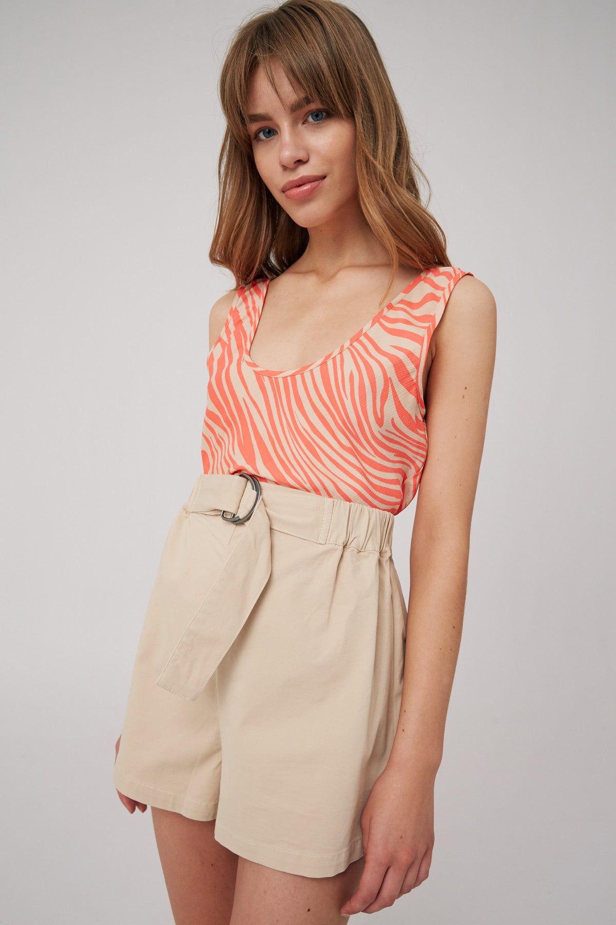 CLOSURE SHORT nude sold by The Fifth Label product image thumbnail 2