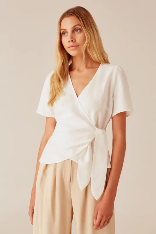 MINUTE TOP white sold by The Fifth Label
