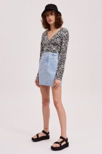 TRIO LONG SLEEVE TOP white w black snake sold by The Fifth Label