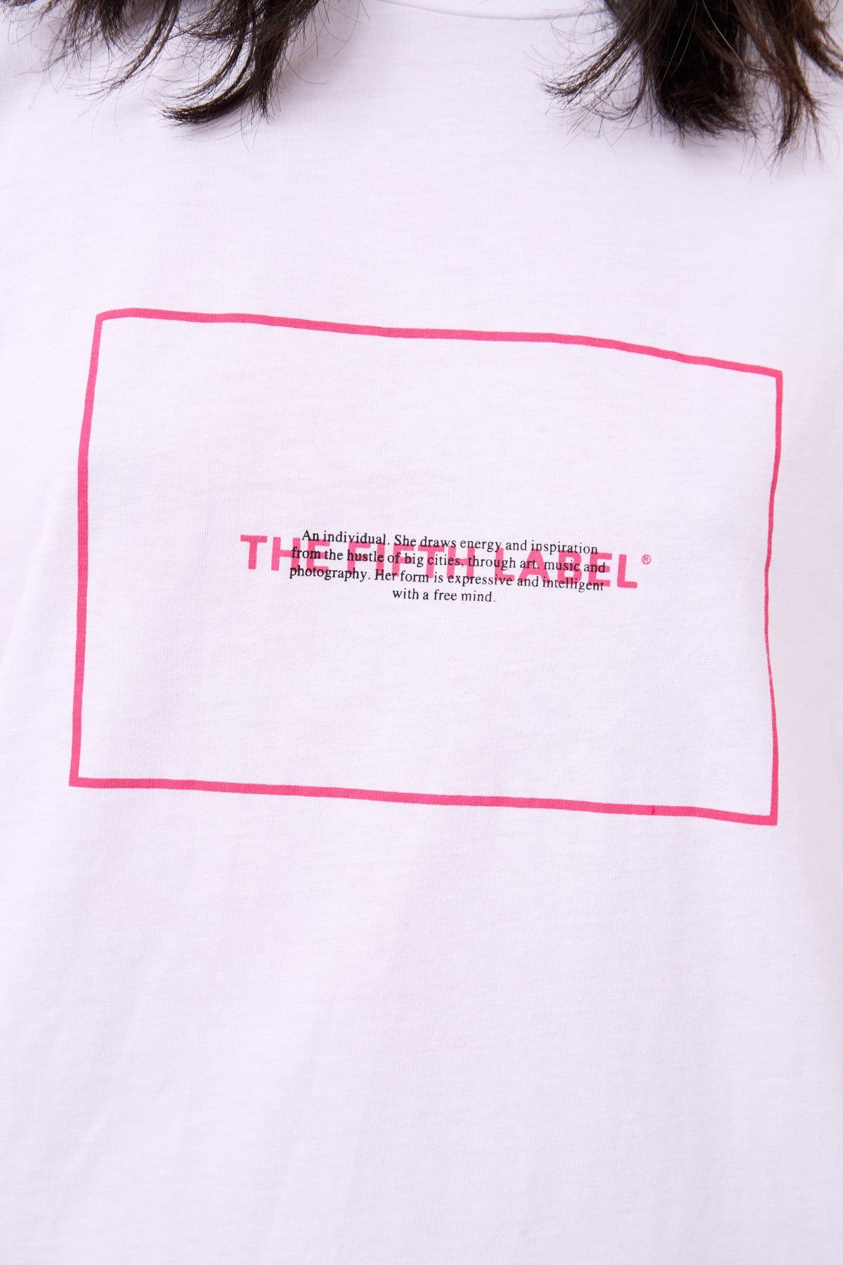 FOCUS T-SHIRT white w pink sold by The Fifth Label product image thumbnail 3