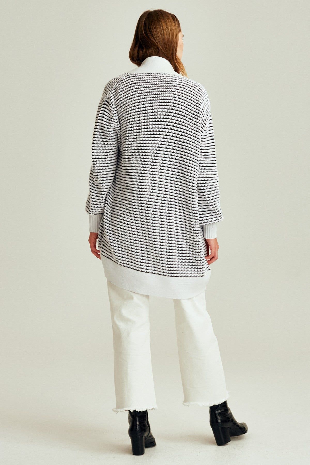 CLIMATIC CARDIGAN black w white sold by The Fifth Label product image thumbnail 4