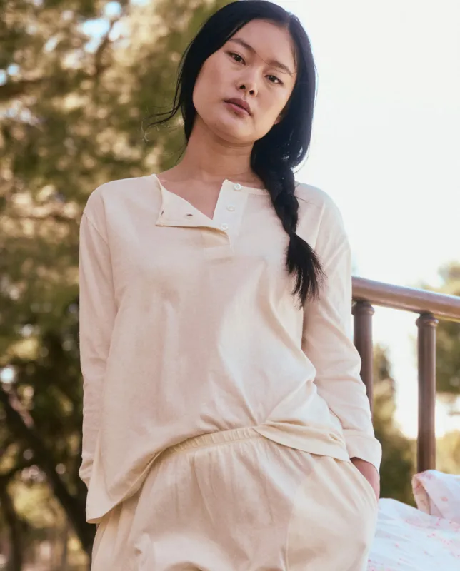 The Sleep Henley. -- Washed White made by THE GREAT.