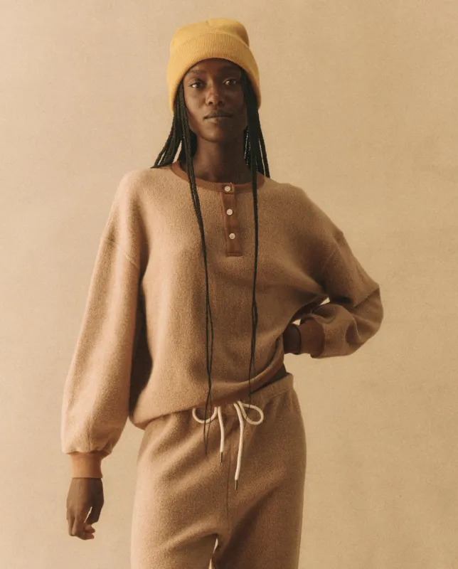 The Fleece Henley Sweatshirt. -- Fawn made by THE GREAT.