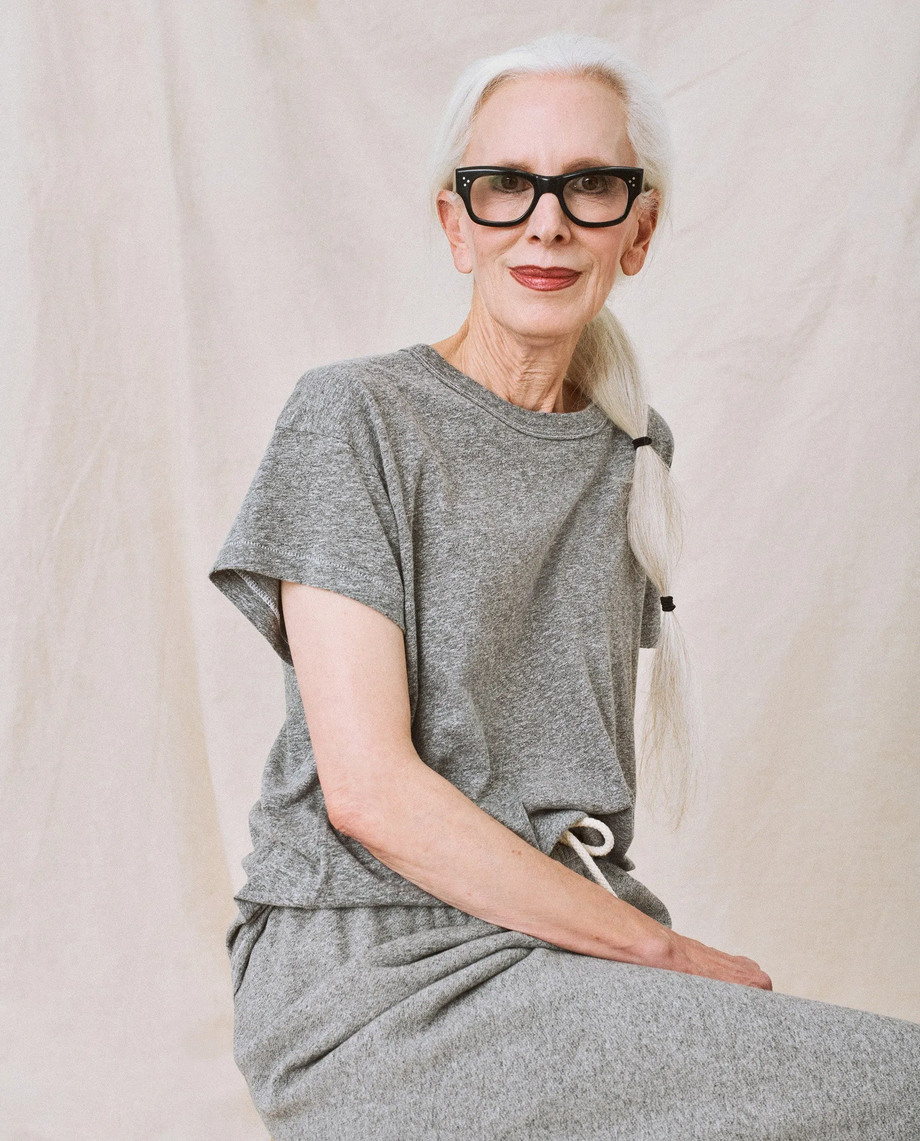 The Boxy Crew. Solid -- Heather Grey sold by THE GREAT. product image thumbnail 5