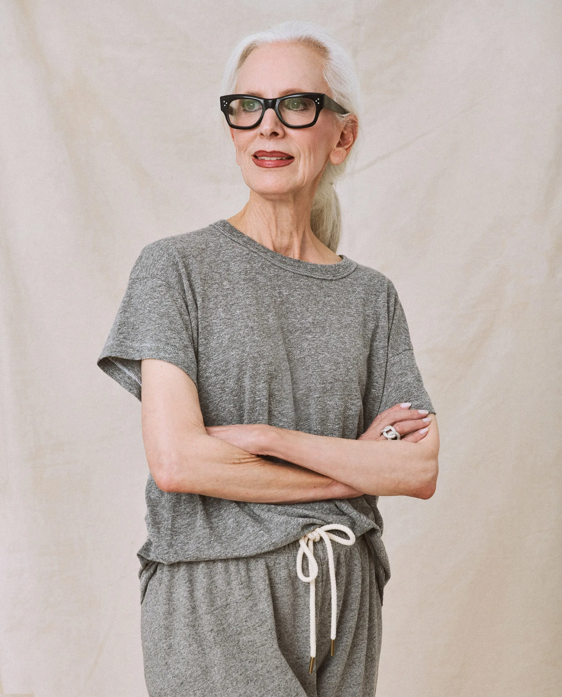 The Boxy Crew. Solid -- Heather Grey sold by THE GREAT. product image thumbnail 4