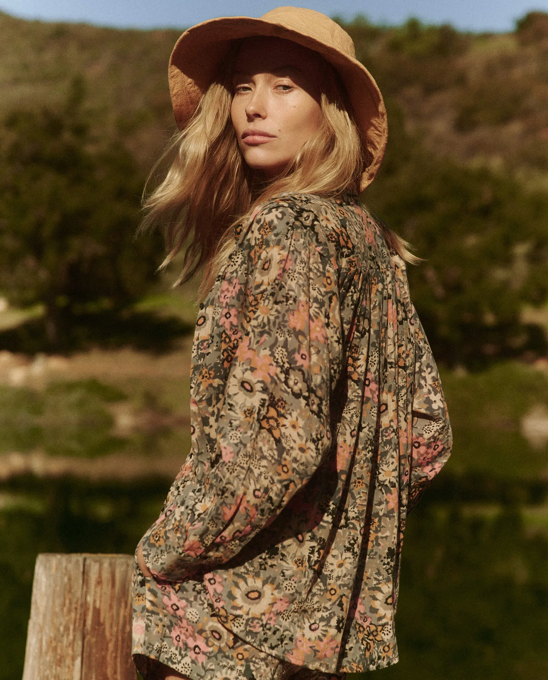 The Cove Shirt. -- Navy Heirloom Floral sold by THE GREAT. product image thumbnail 5