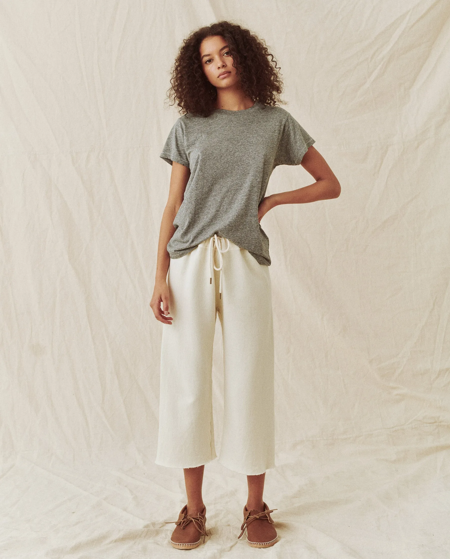 The Slim Tee. Solid -- Heather Grey sold by THE GREAT. product image thumbnail 3