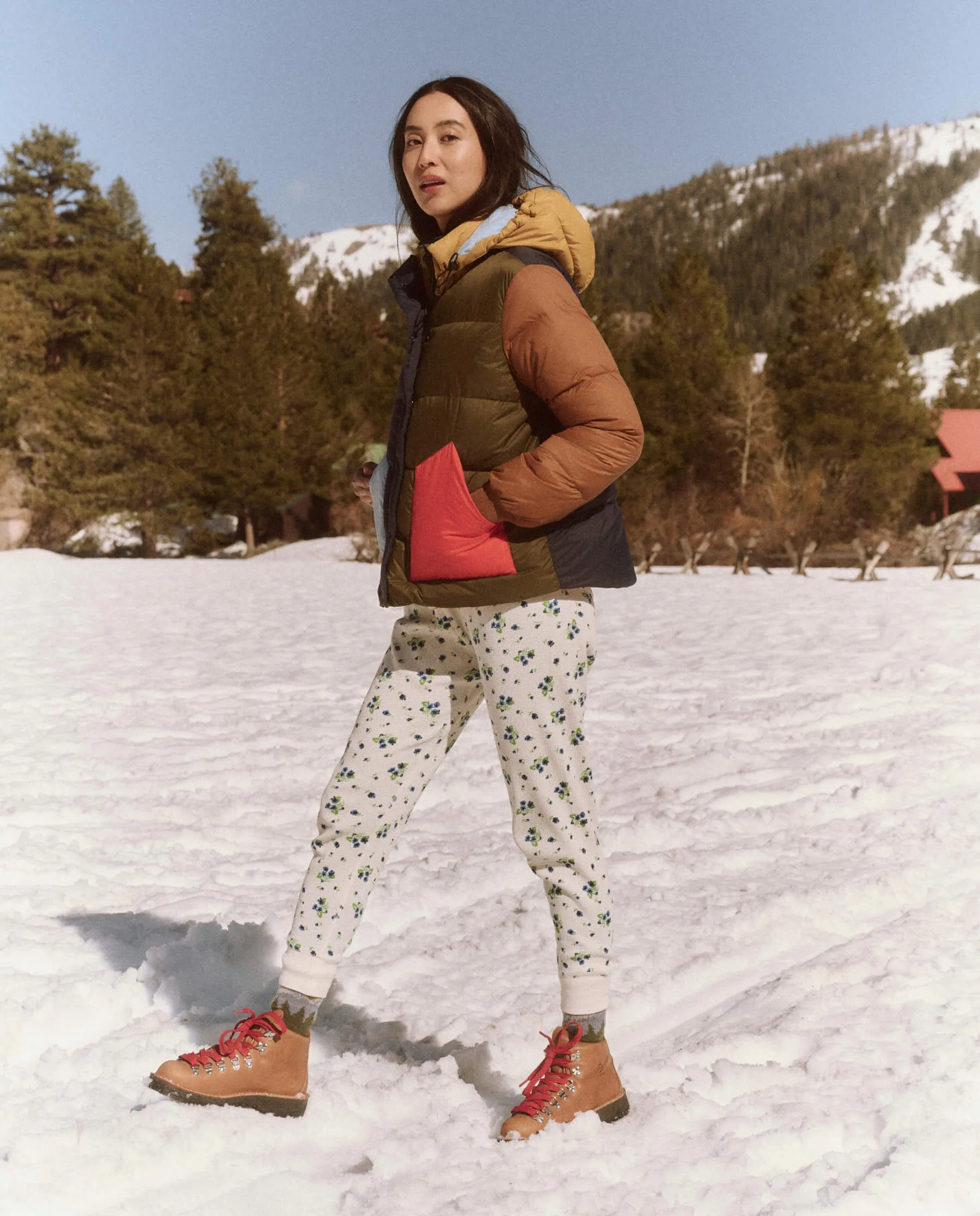 The Down Polar Puffer. -- Appalachian Colorblock sold by THE GREAT. product image thumbnail 4