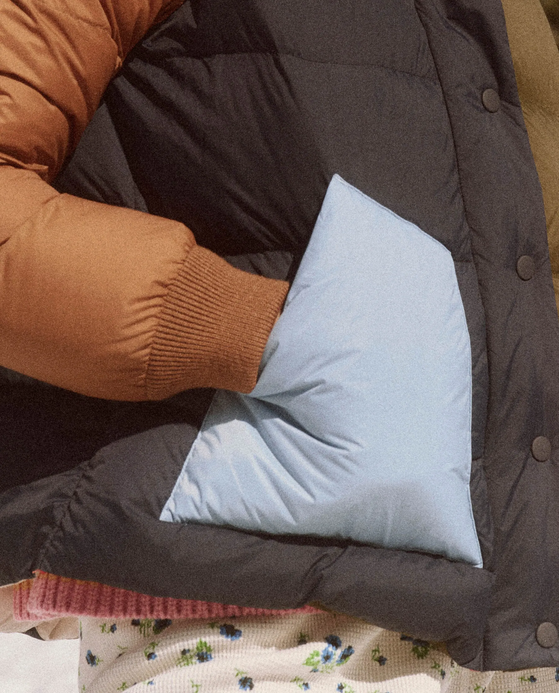 The Down Polar Puffer. -- Appalachian Colorblock sold by THE GREAT. product image thumbnail 5