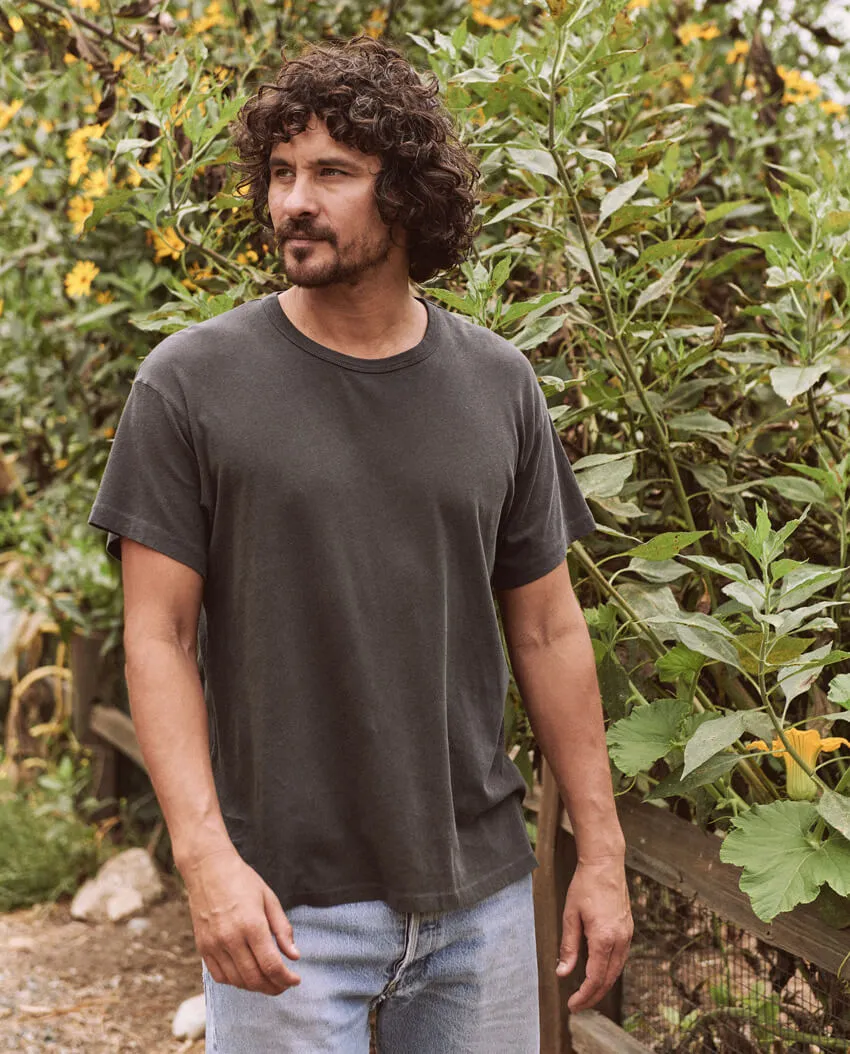 The Men's Boxy Crew. -- WASHED BLACK sold by THE GREAT. product image thumbnail 3