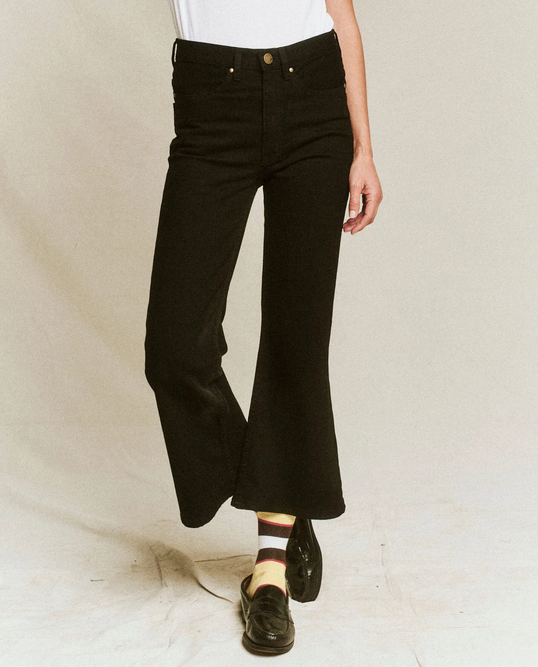 The Kick Bell Jean. -- Carbon sold by THE GREAT.