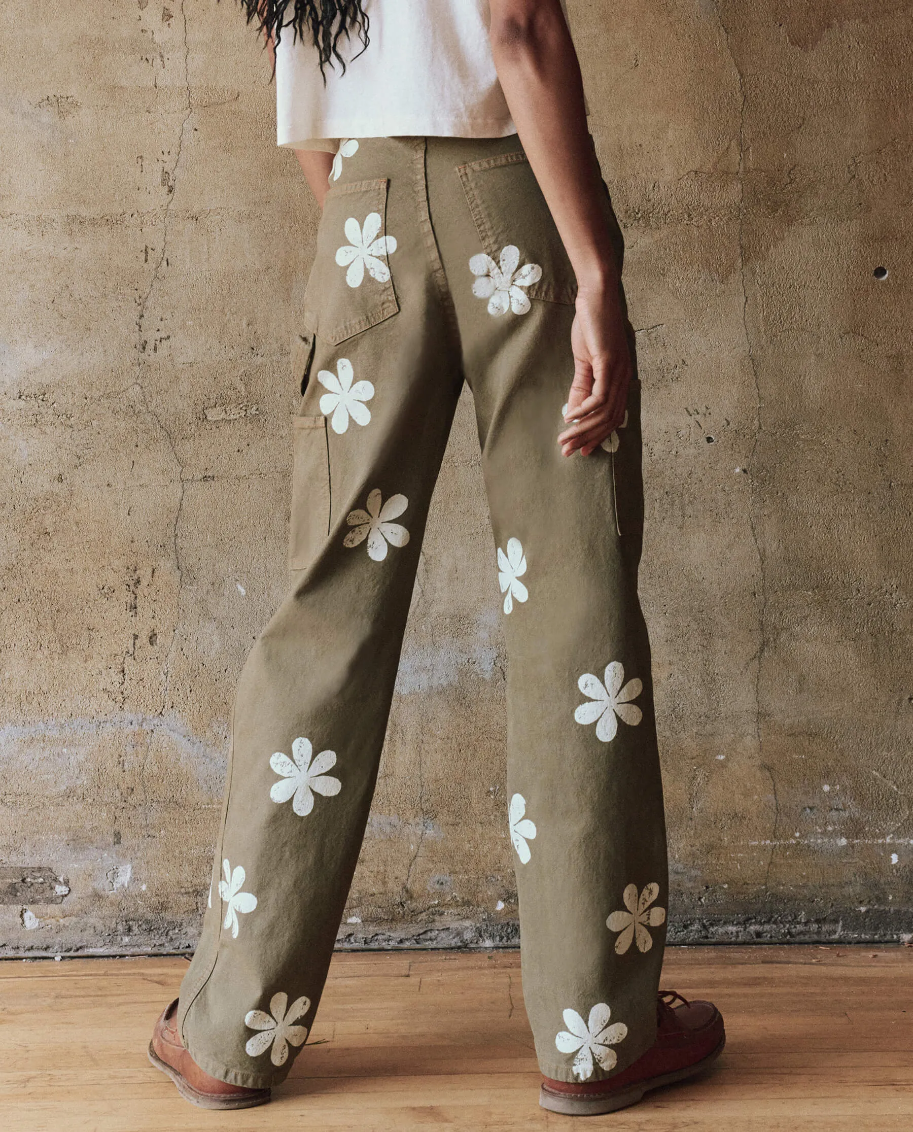 The Carpenter Pant with Daisy Stamp. -- Army sold by THE GREAT. product image thumbnail 2
